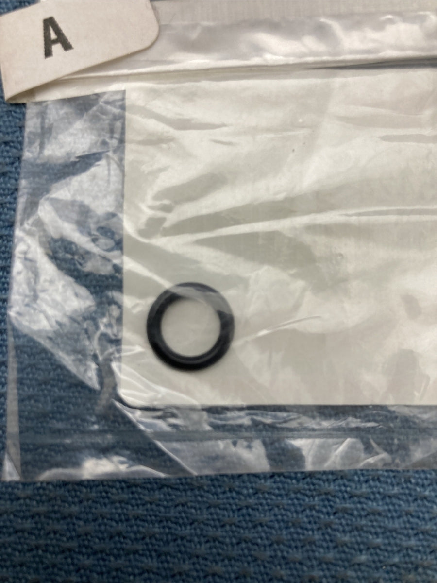 NEW GENIUNE SUZUKI 15424-31G00 O Ring FUEL PUMP