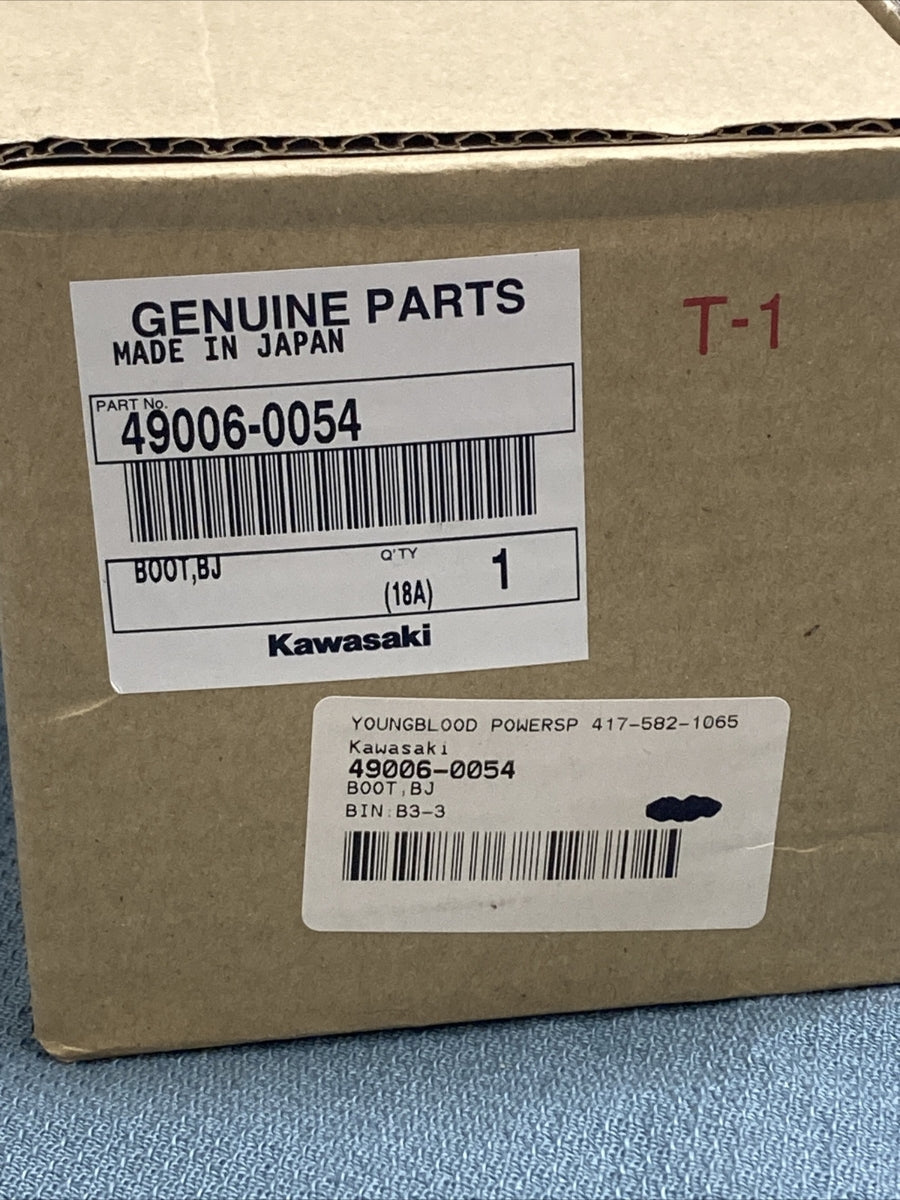 NEW GENUINE KAWASAKI 49006-0054 BOOT, BJ