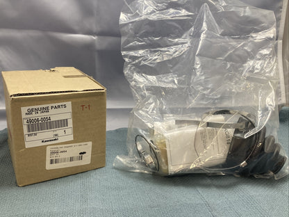 NEW GENUINE KAWASAKI 49006-0054 BOOT, BJ