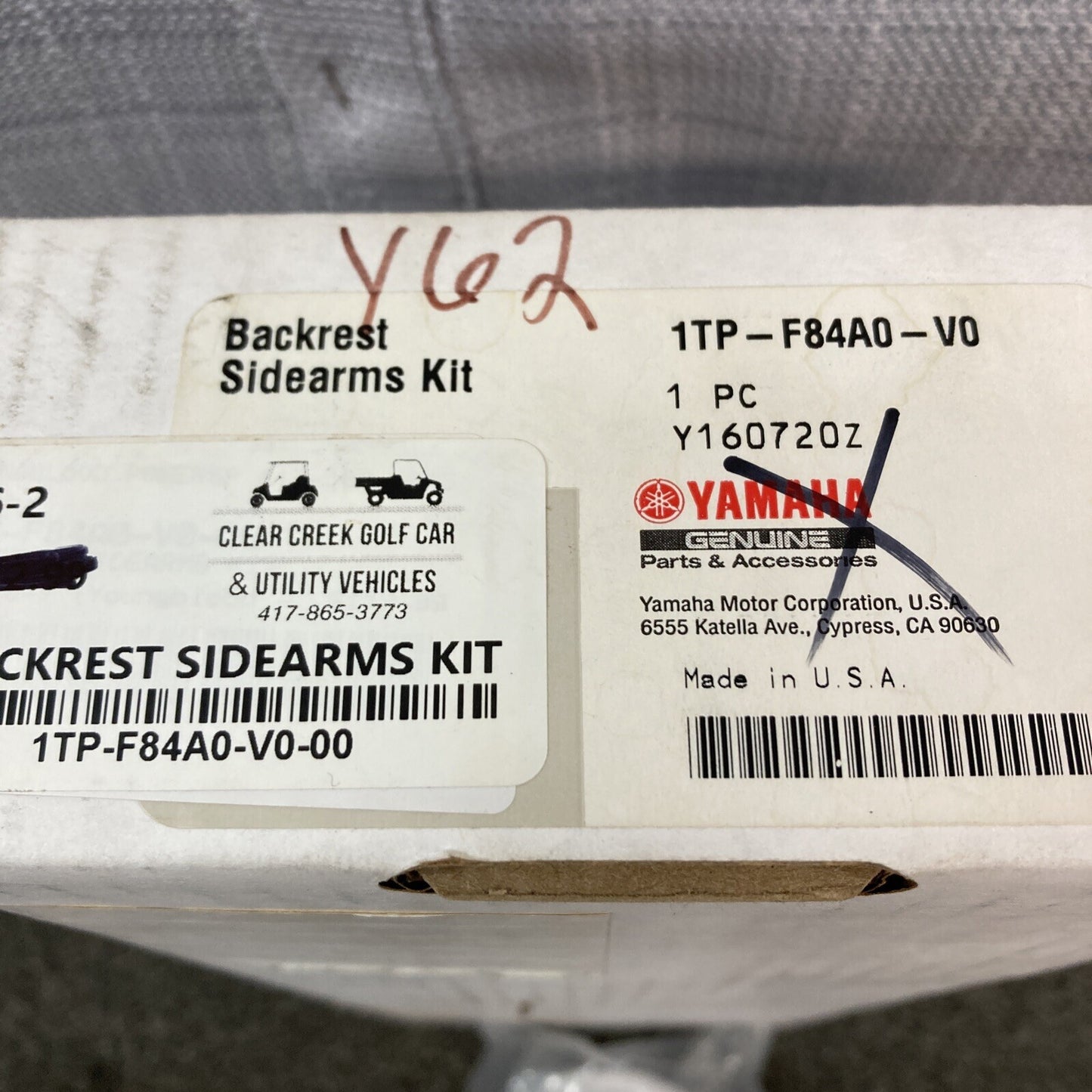 NEW GENIUNE YAMAHA 1TP-F84A0-V0 BACKREST SIDEARMS KIT