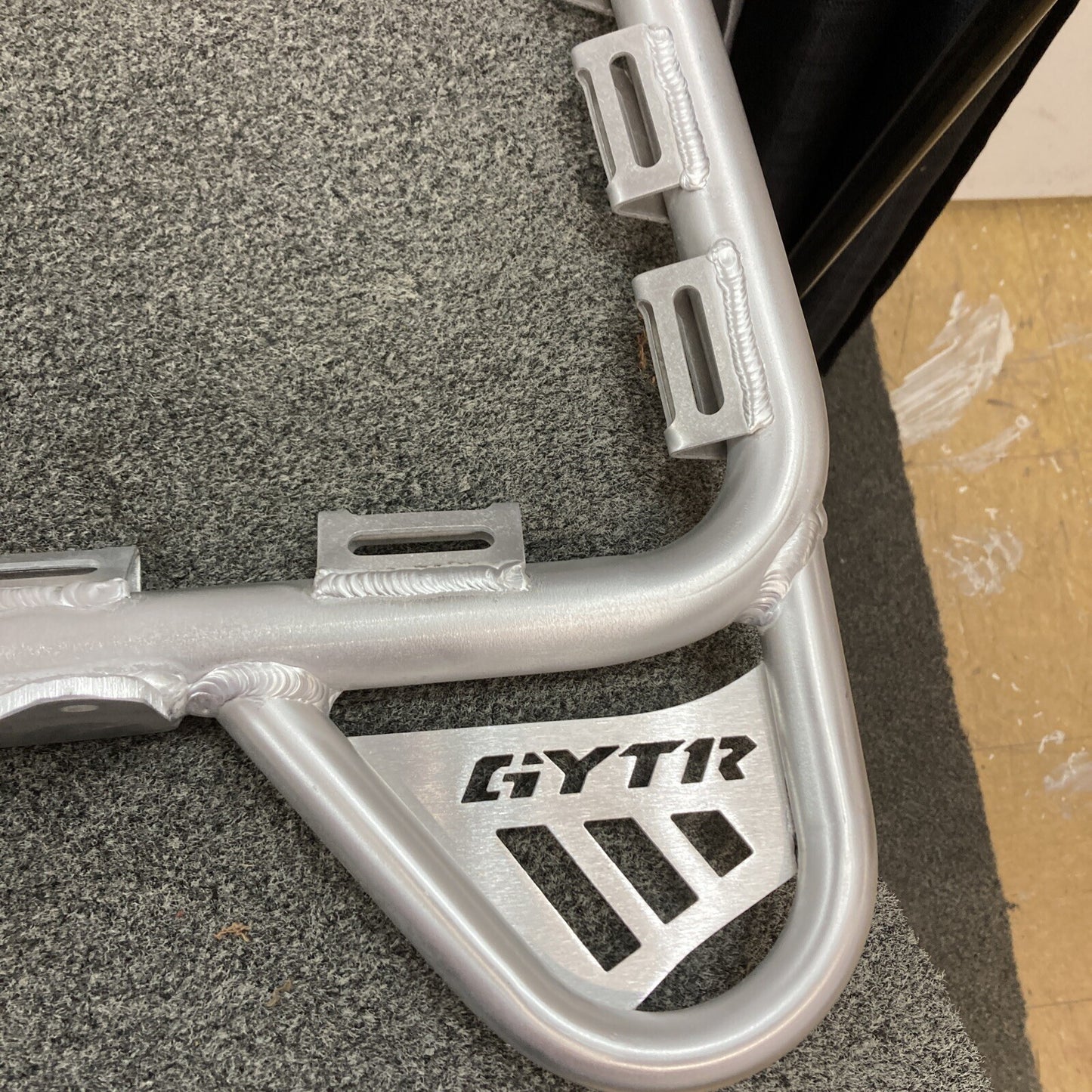 NEW GENUINE YAMAHA 46D-F11E0-V0 NERF BARS, *SILVER