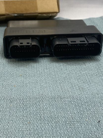 NEW GENUINE SUZUKI 32920-18K21-RX0 ECM SV650/E33 2