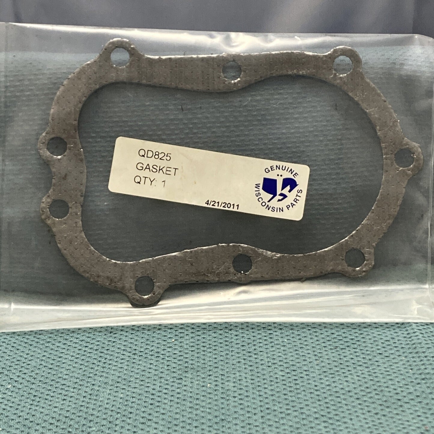 NEW GENUINE WISCONSIN QB825 GASKET
