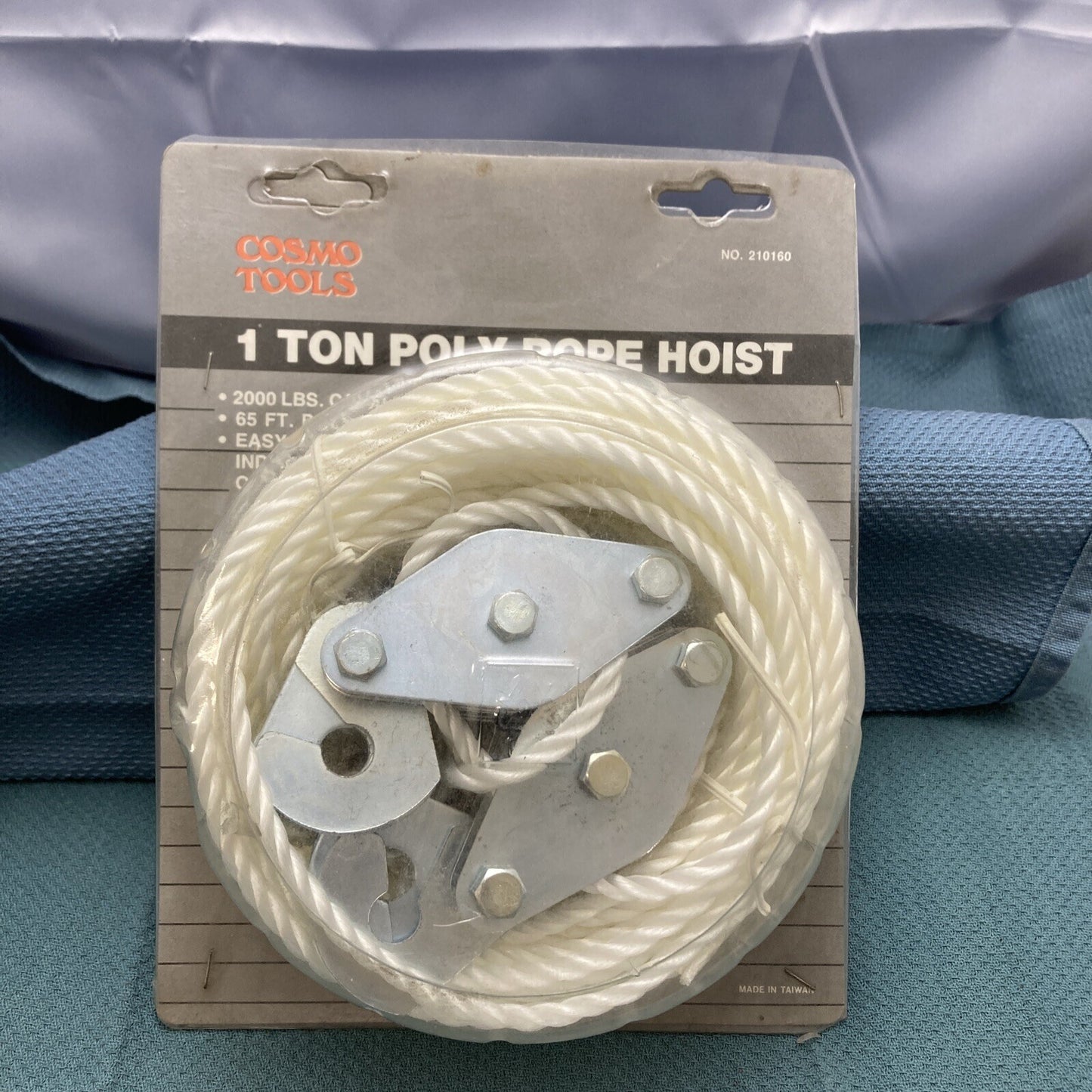 NEW COSMO TOOLS 210160 1 TON POLY ROPE HOIST