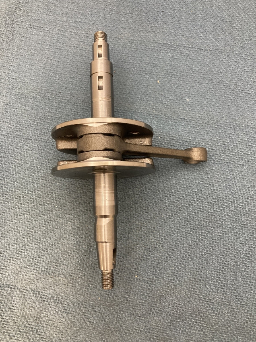 NEW GENUINE SUBARU ROBIN 106-202-0220 Crankshaft