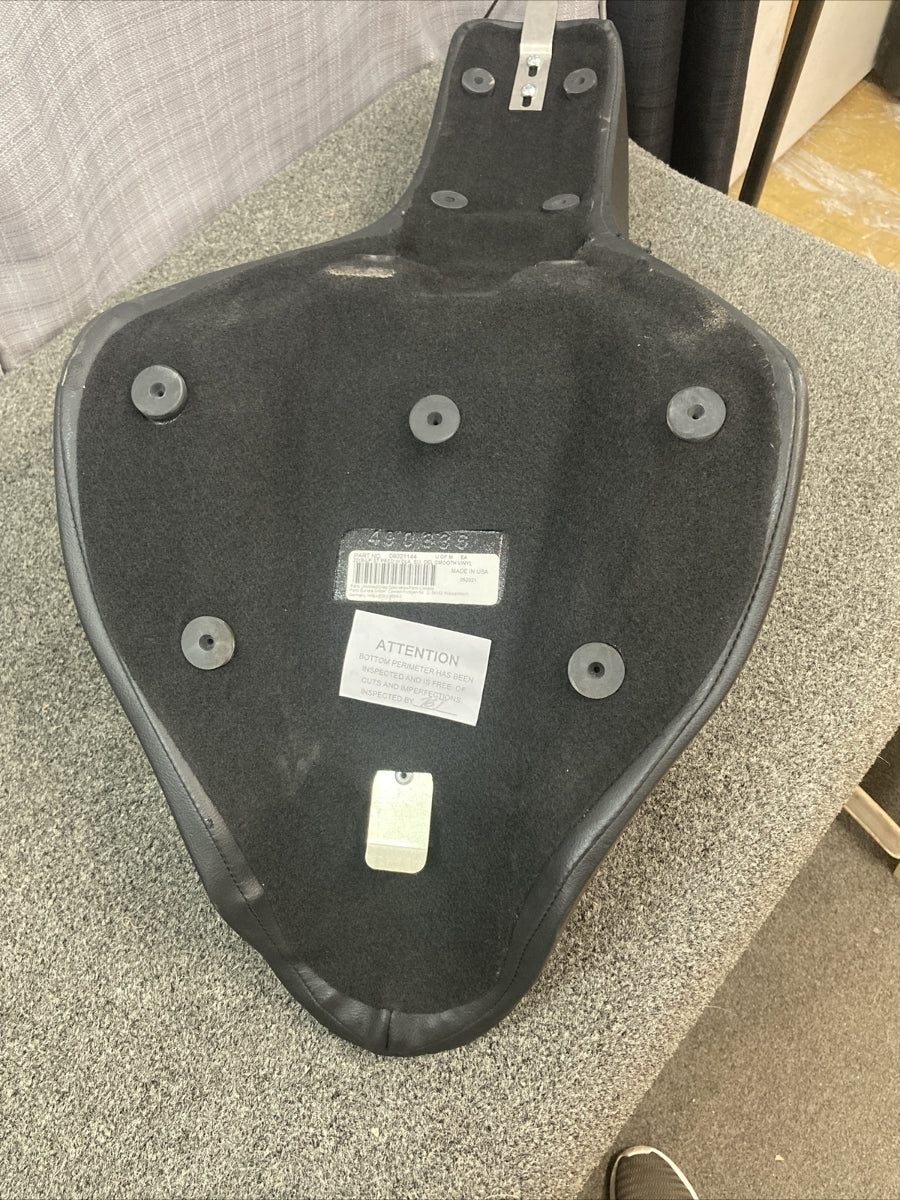 NEW DRAG SPECIALTIES 08021144 SEAT, SMOOTH, BLK, FITS HARLEY DAVIDSON
