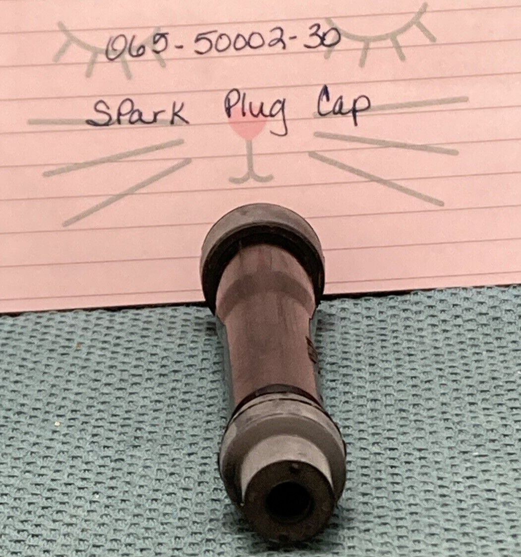 NEW REPLACES SUBARU ROBIN 065-50002-30 SPARK PLUG CAP
