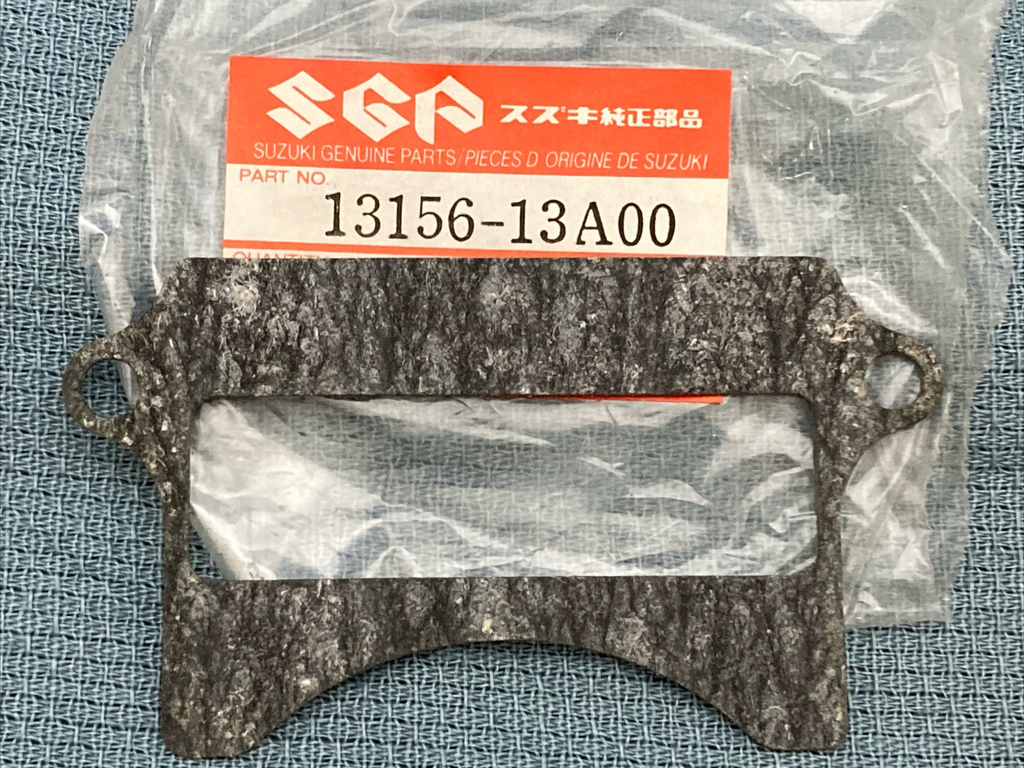 QTY 4 NEW GENIUNE SUZUKI 13156-13A00 CYLINDER Gasket, Reed Valve