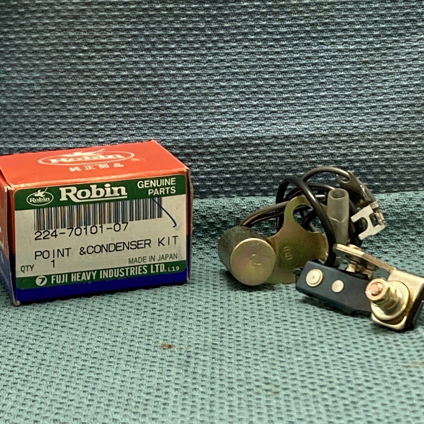 NEW GENUINE SUBARU ROBIN 224-70101-07 POINTS & CONDENSER KIT