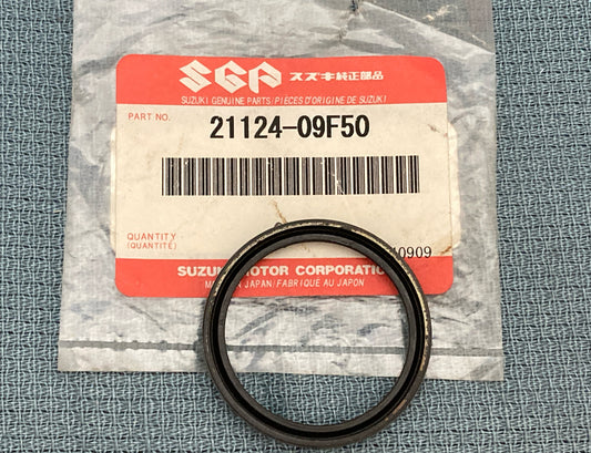 NEW GENIUNE SUZUKI 21124-09F50 TRANSMISSION Seal, Movable Drive