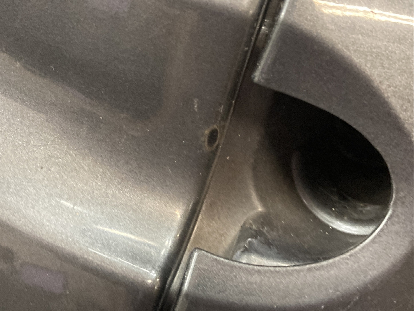 GENUINE HARLEY DAVIDSON 58816-05A LOWER LEFT SIDE FAIRING TRIM