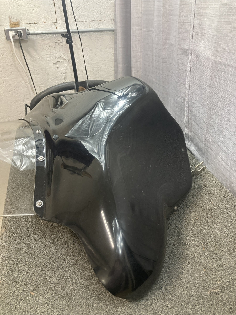 HOPPE BATWING FAIRING CONSEL FOR HARLEY DAVIDSON WITH JENSON SOUND SYSTEM