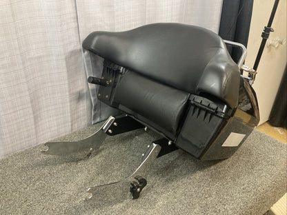 HARLEY DAVIDSON ELECTRA GLIDE TOURING REAR TRUNK COMPARTMENT