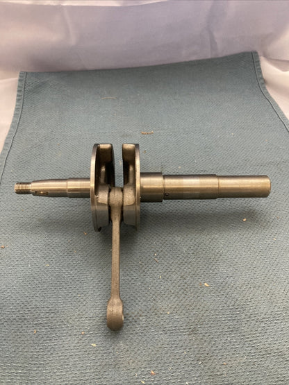 NEW GENUINE WISCONSIN TELEDYNE TOTAL POWER EY1572080100 CRANKSHAFT