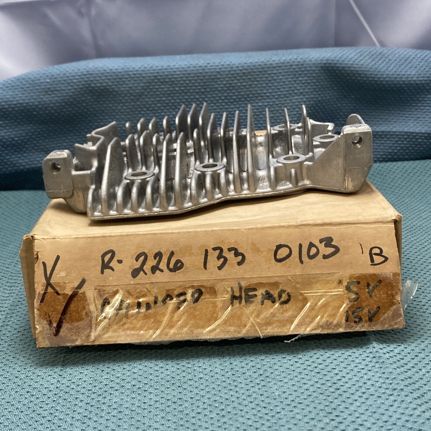 NEW REPLACES SUBARU ROBIN 226-13301-03 CYLINDER HEAD