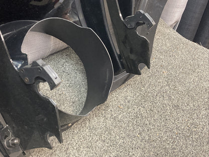 NEW HARLEY DAVIDSON FRONT HEADLIGHT BATWING FAIRING WITH TINTED WINDSHIELD