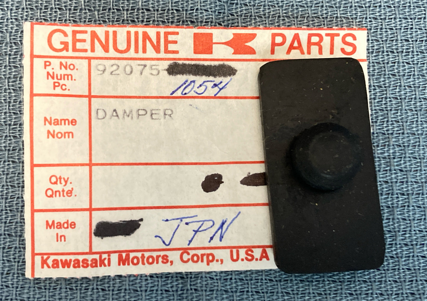 NEW GENUINE KAWASAKI 92075-1054 SEAT Damper