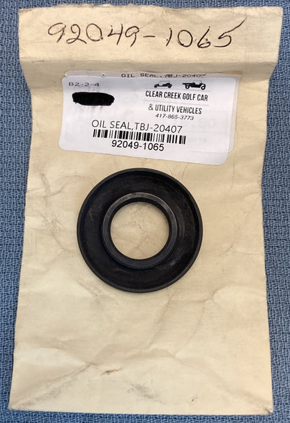 QTY 3 NEW REPLACES KAWASAKI 92049-1065 CRANKCASE Oil Seal, TCJ20407