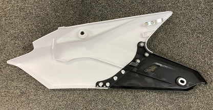 NEW GENUINE YAMAHA 1SL-21710-00 Side Cover Assembly 1