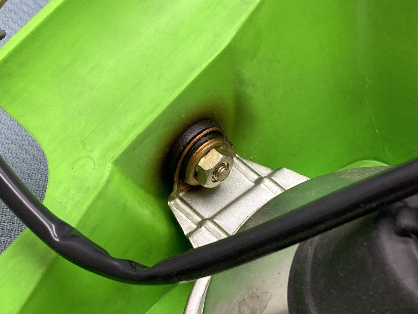 KAWASAKI 23001-4002 LAMP ASSY HEAD,GREEN