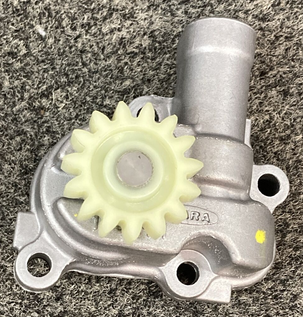 NEW GENUINE YAMAHA 90891-10279 Oil Pump Assembly Kit ( 2MS1 )