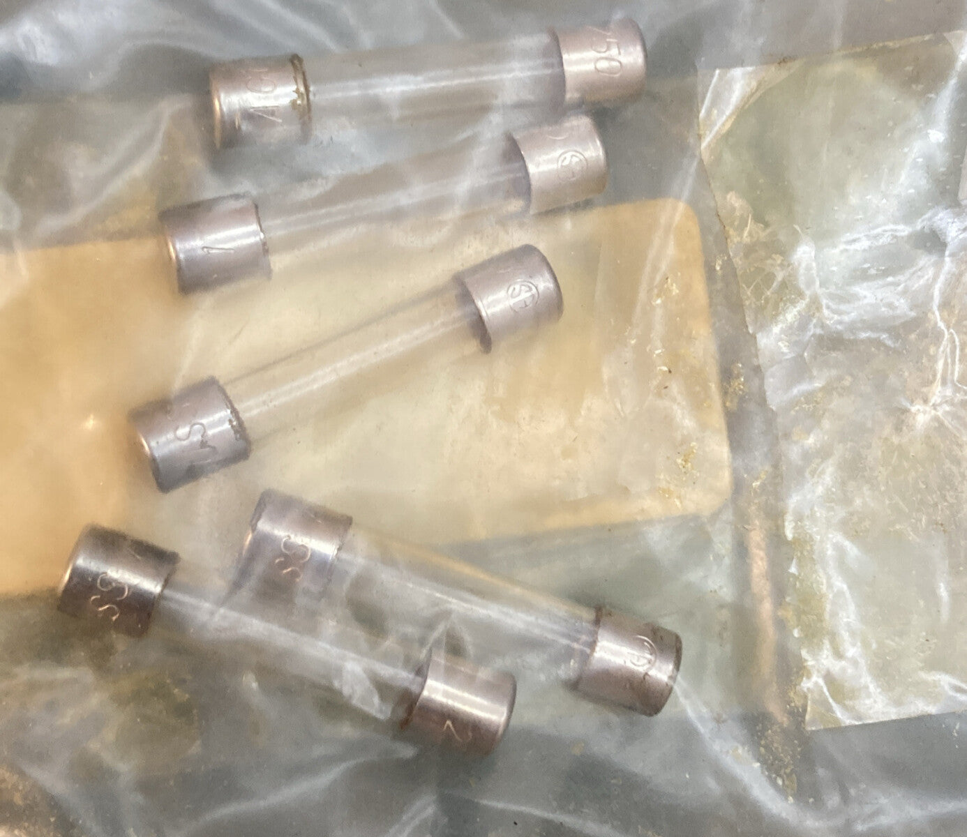 QTY 5 NEW REPLACES KOHLER 284205 FUSE, 1A, 250V, 0.25X1.25, FAST ACTING