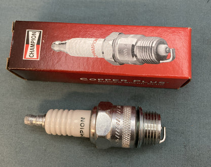 NEW GENUINE CHAMPION COPPER PLUS 516-D16 SPARK PLUG