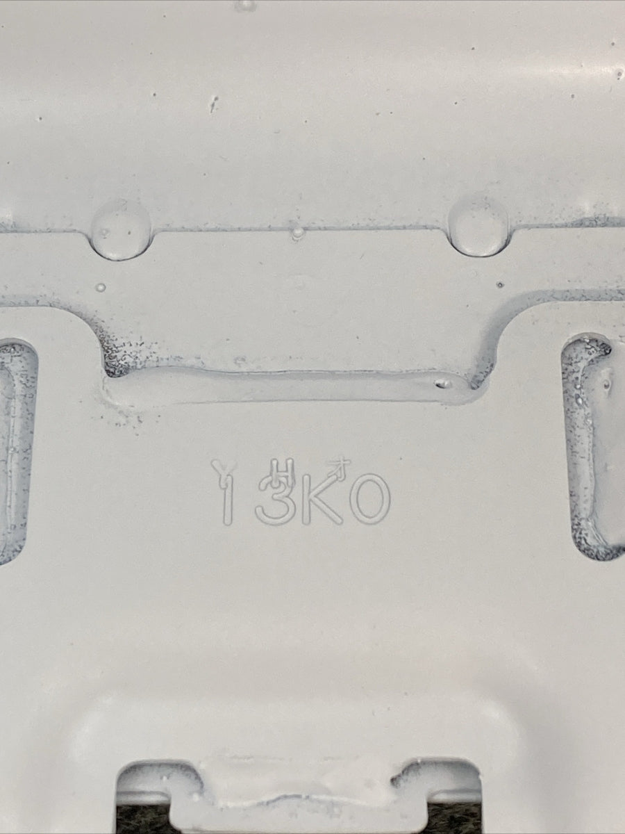 NEW GENUINE SUZUKI 44100-13K50-YWW Tank Assy fuel white