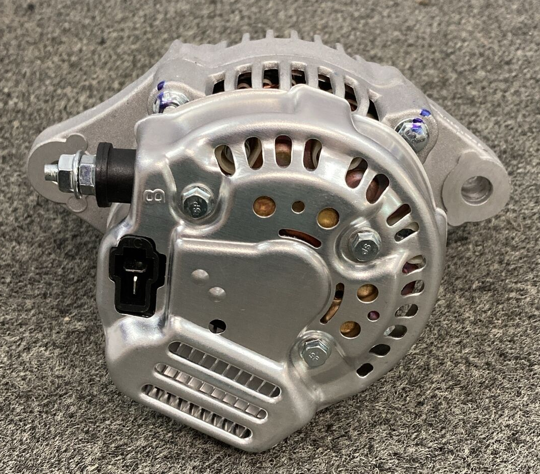 NEW GENUINE YAMAHA 2HC-H1200-V0 Alternator Kit
