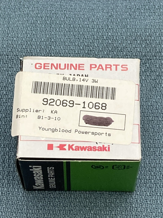 NEW GENIUNE KAWASAKI 92069-1068 Bulb, 12V 3W, T6.5