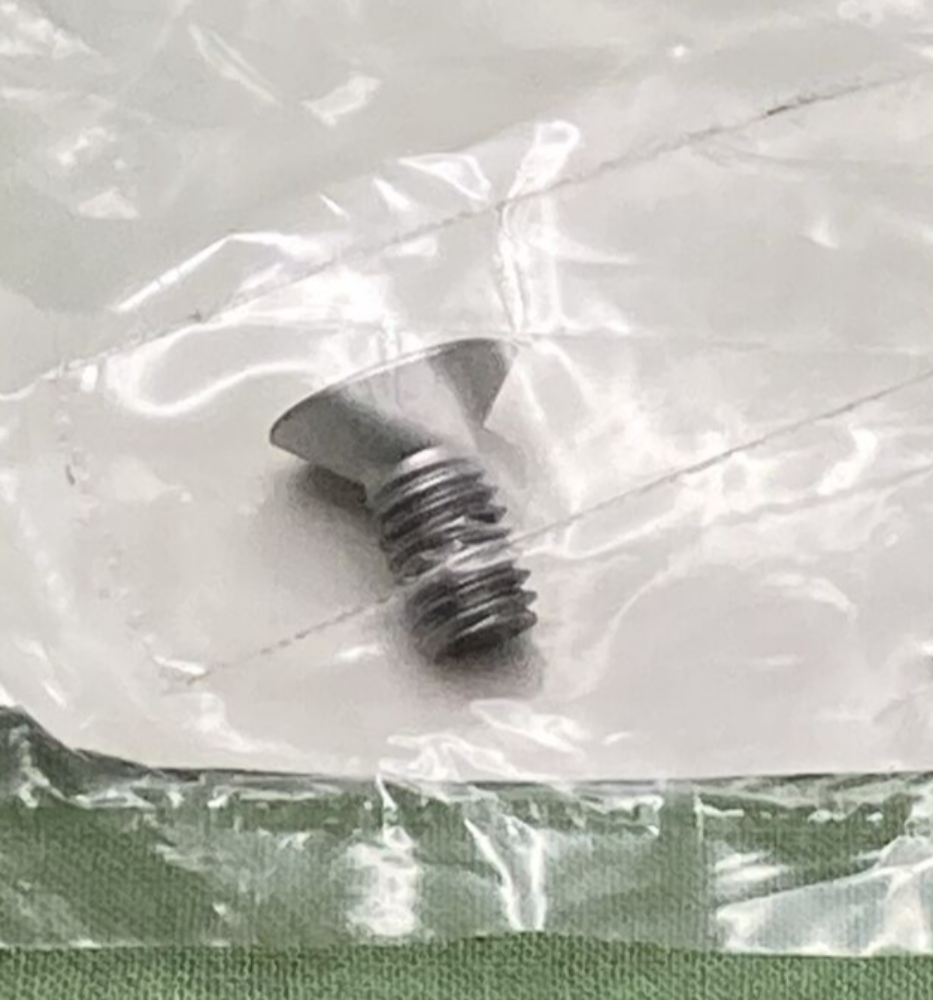 NEW GENIUNE KAWASAKI 92009-1894 Screw, 6X12 SWINGARM