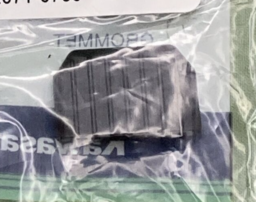NEW GENIUNE KAWASAKI 92071-0786 GROMMET MUFFLER