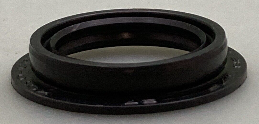 QTY 2 NEW GENIUNE KAWASAKI 92049-1254 Seal - Oil, MHA22 28 5.7F