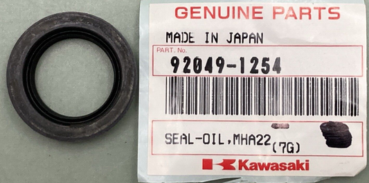 QTY 2 NEW GENIUNE KAWASAKI 92049-1254 Seal - Oil, MHA22 28 5.7F