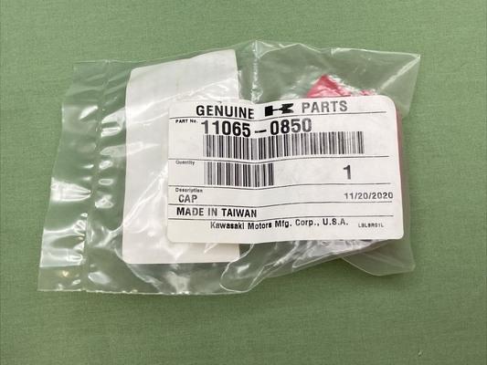 NEW GENIUNE KAWASAKI 11065-0850 CAP Chassis Electrical Equipment