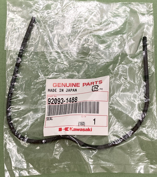 NEW GENIUNE KAWASAKI 92093-1488 Seal SADDLEBAGS