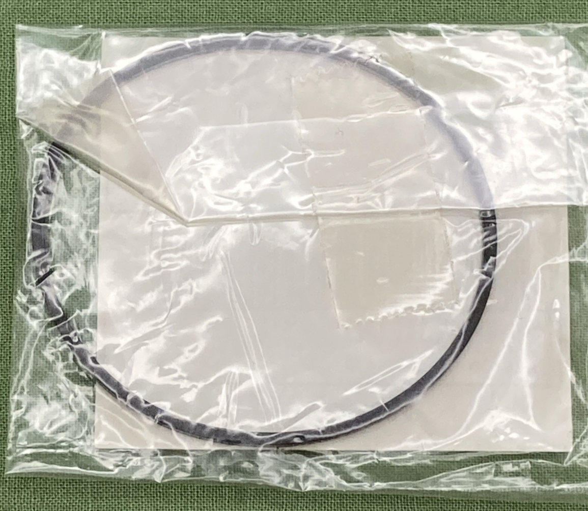 NEW GENIUNE KAWASAKI 11061-7044 Gasket, Float Chamber CARB