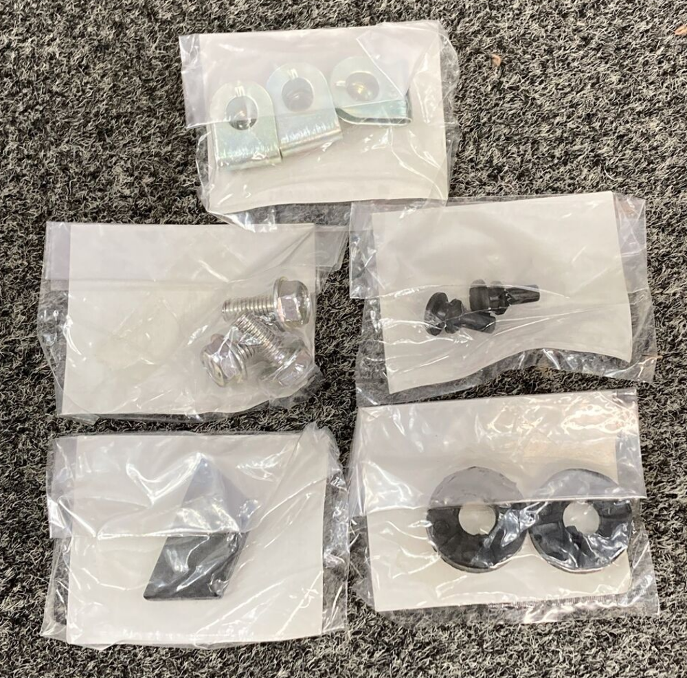 NEW GENUINE KAWASAKI 99994-0667-777 Kit, Single Seat Cover, L.green