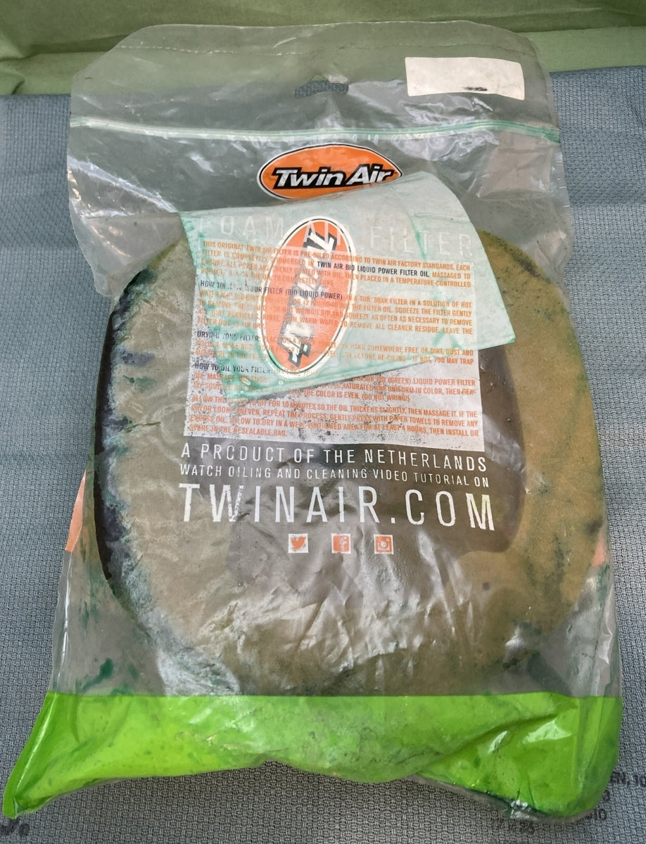 NEW TWIN AIR 154113X Pre-Oiled Foam Air Filter