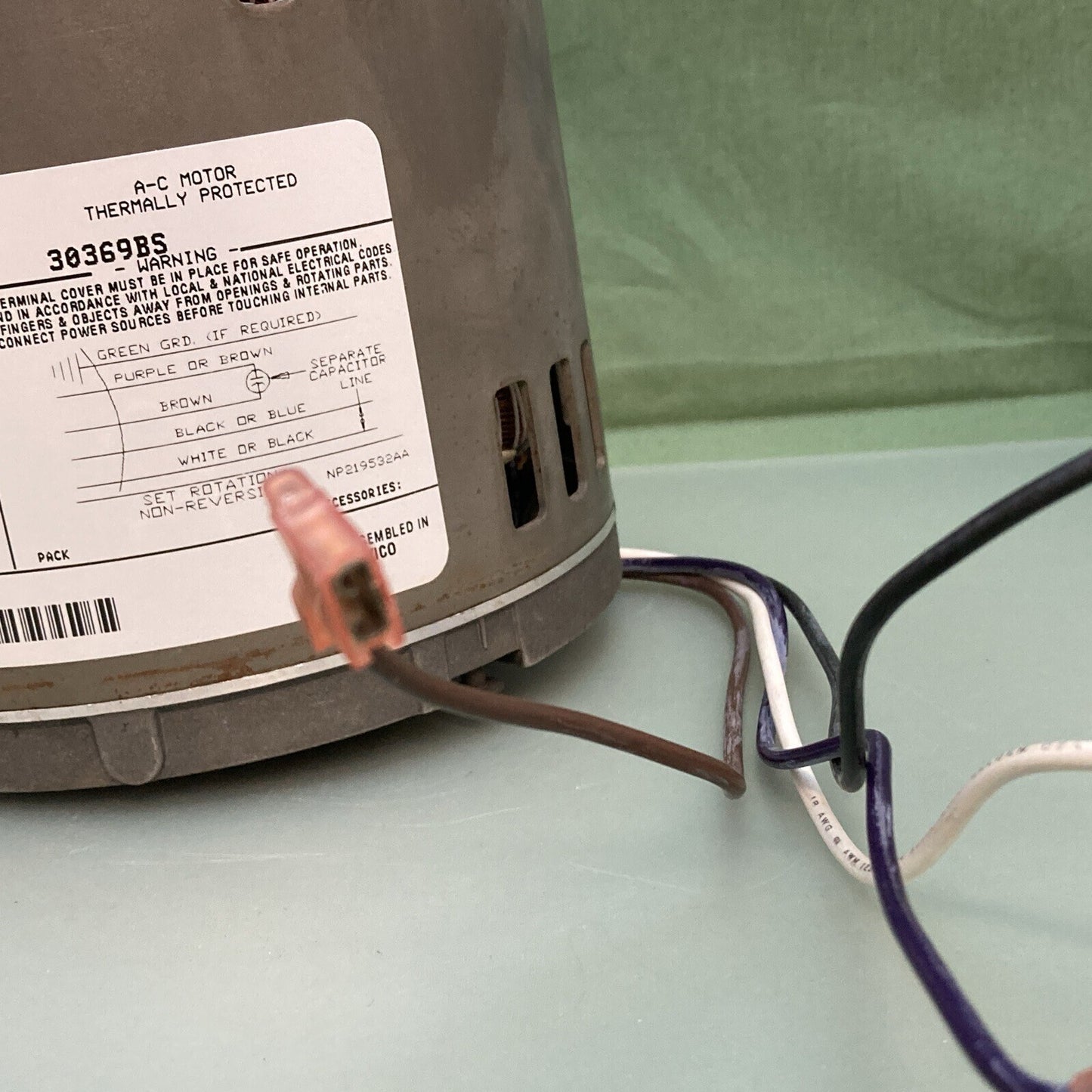 NEW GE MOTORS B-30369BS AC MOTOR THERMALLY PROTECTED