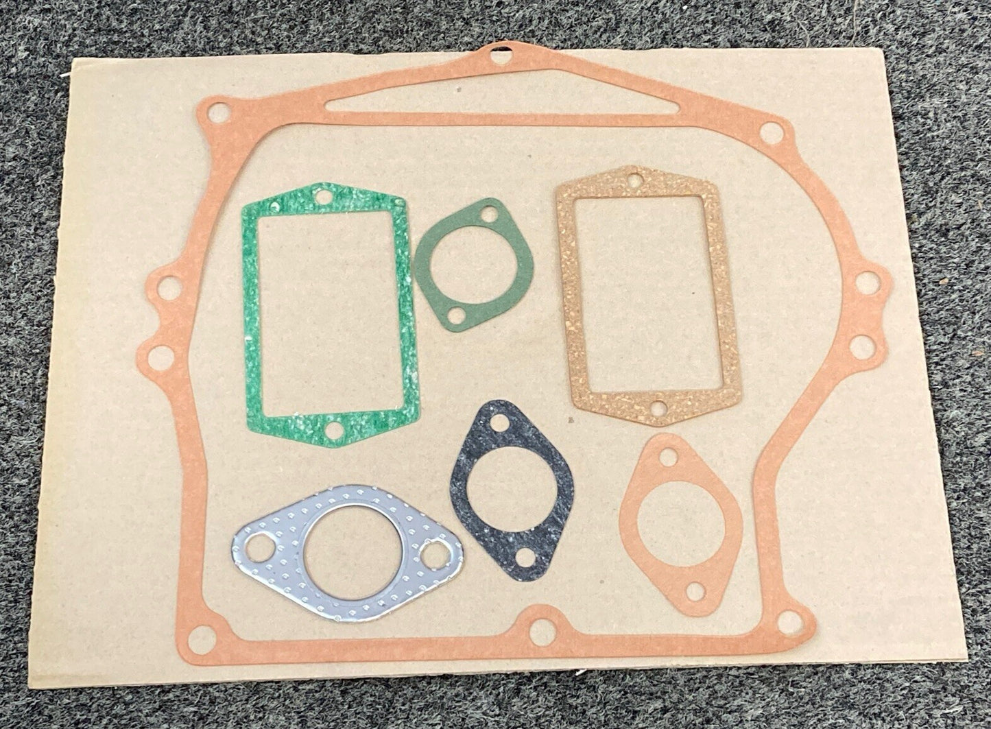 NEW GENUINE TELEDYNE ROBIN SUBARU 223-99002-07 GASKET SET