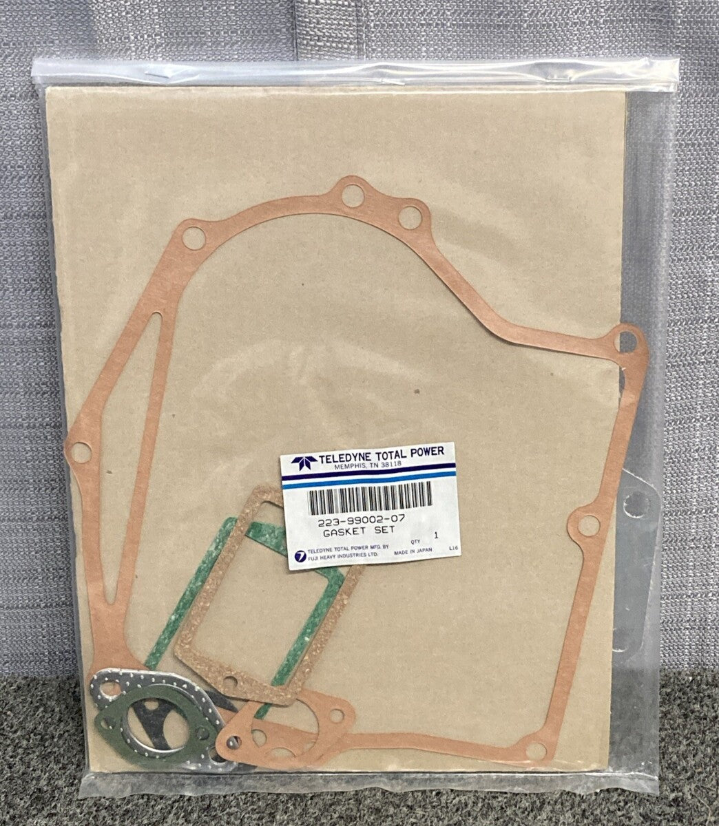NEW GENUINE TELEDYNE ROBIN SUBARU 223-99002-07 GASKET SET