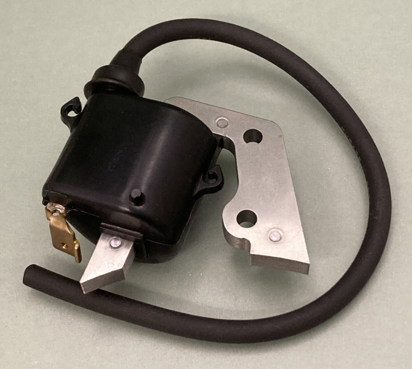 NEW GENUINE SUBARU ROBIN 227-70132-08 IGNITION COIL