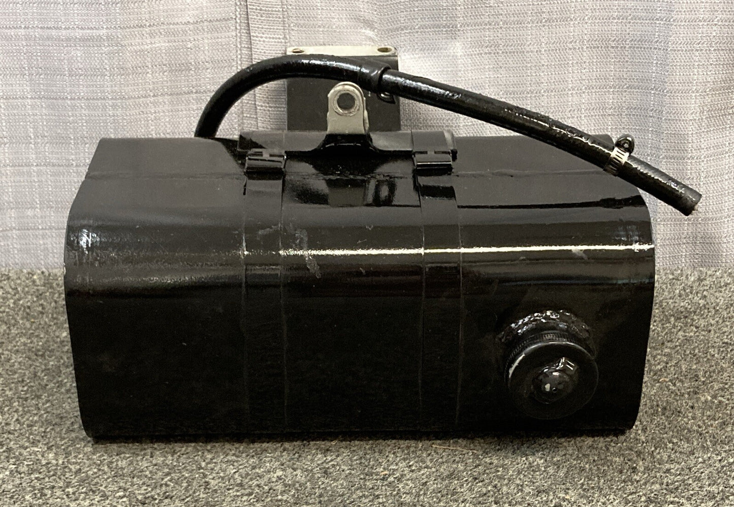 NEW REPLACES WISCONSIN CONTINENTAL BK126 S2 ASSY-FUEL TANK & BRKT