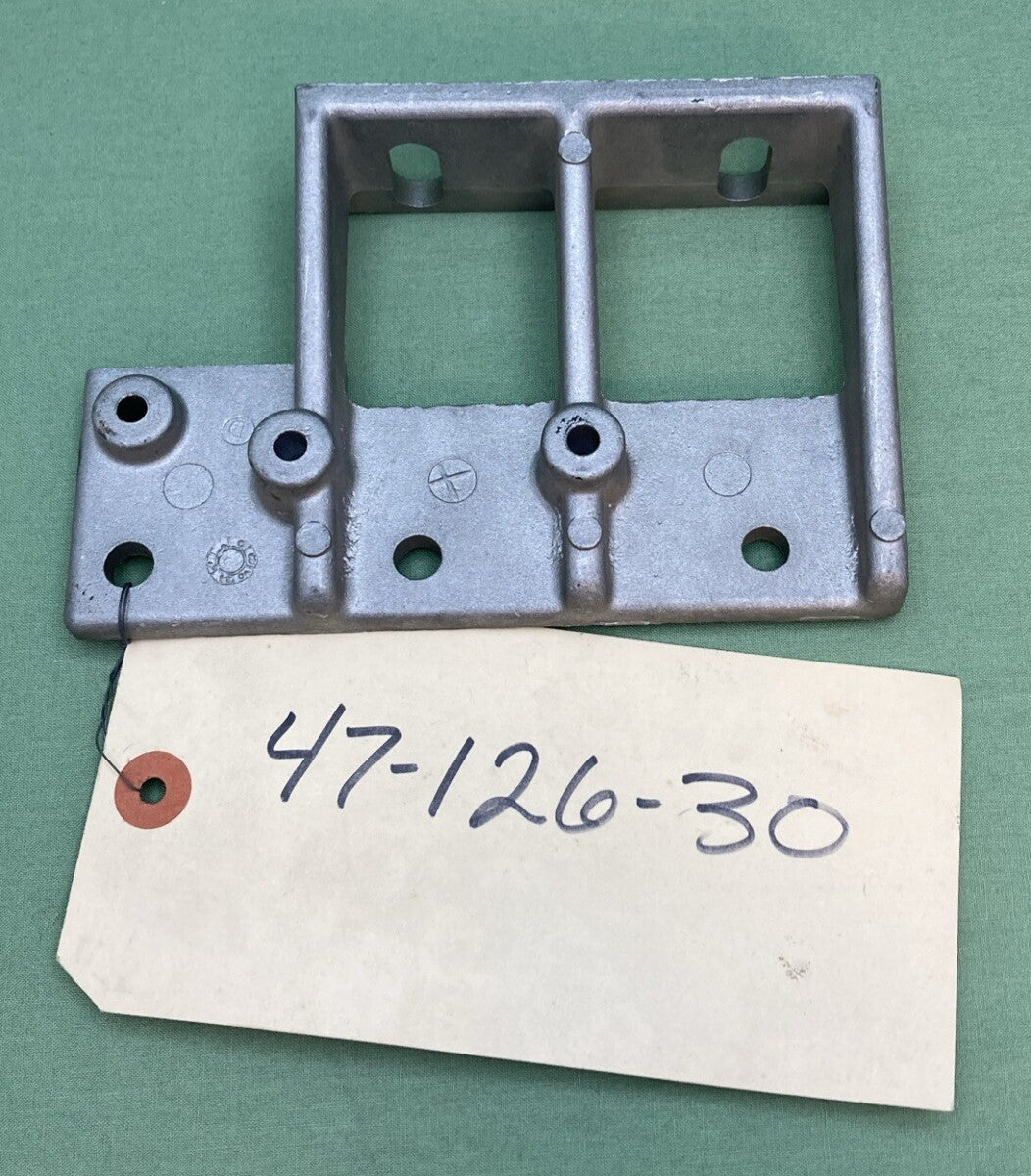 NEW REPLACES KOHLER 47 126 30 BRACKET