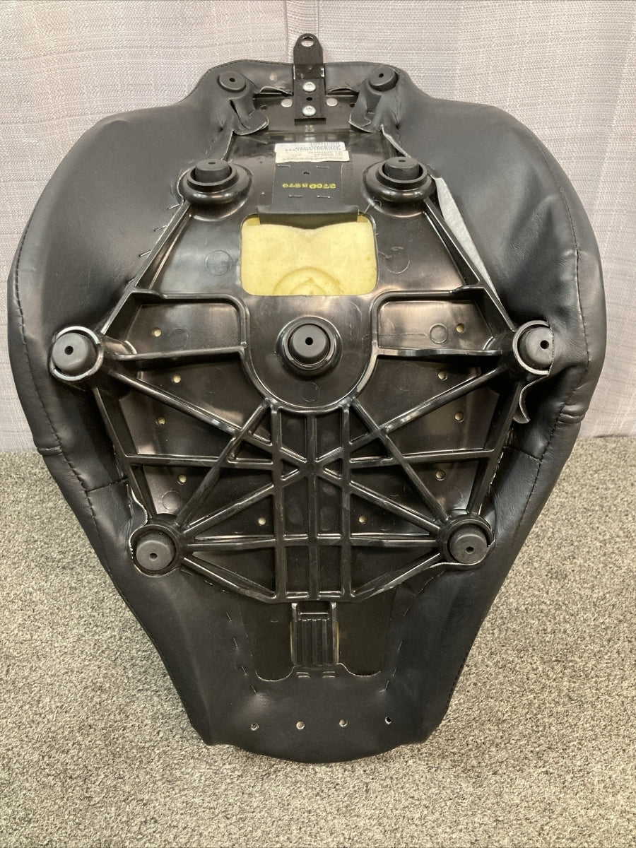 NEW GENUINE HARLEY DAVIDSON 52000496 SEAT,RDR/FULL,SOLO FXLRS 2020-23