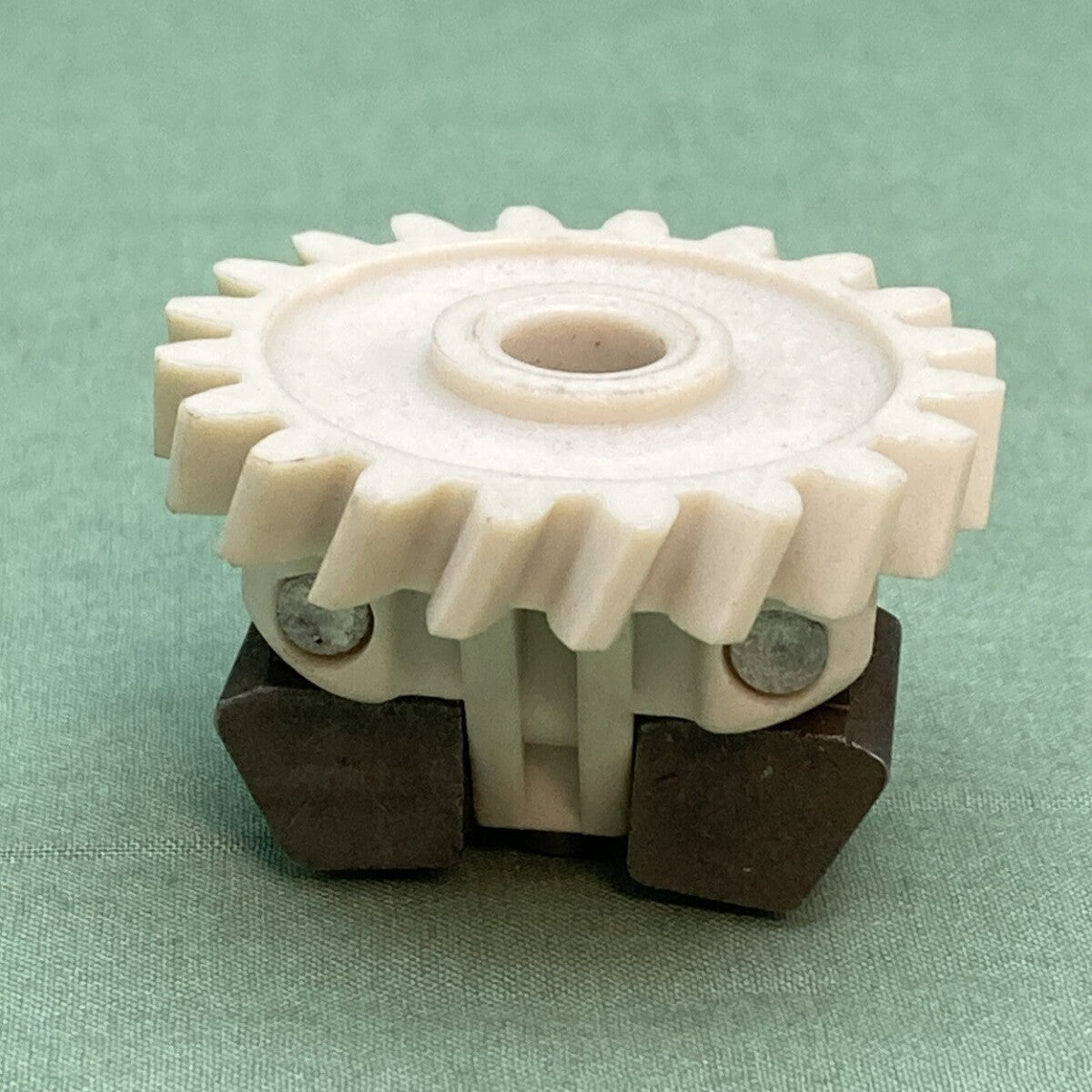 NEW GENUINE KOHLER 52 042 03-S GEAR