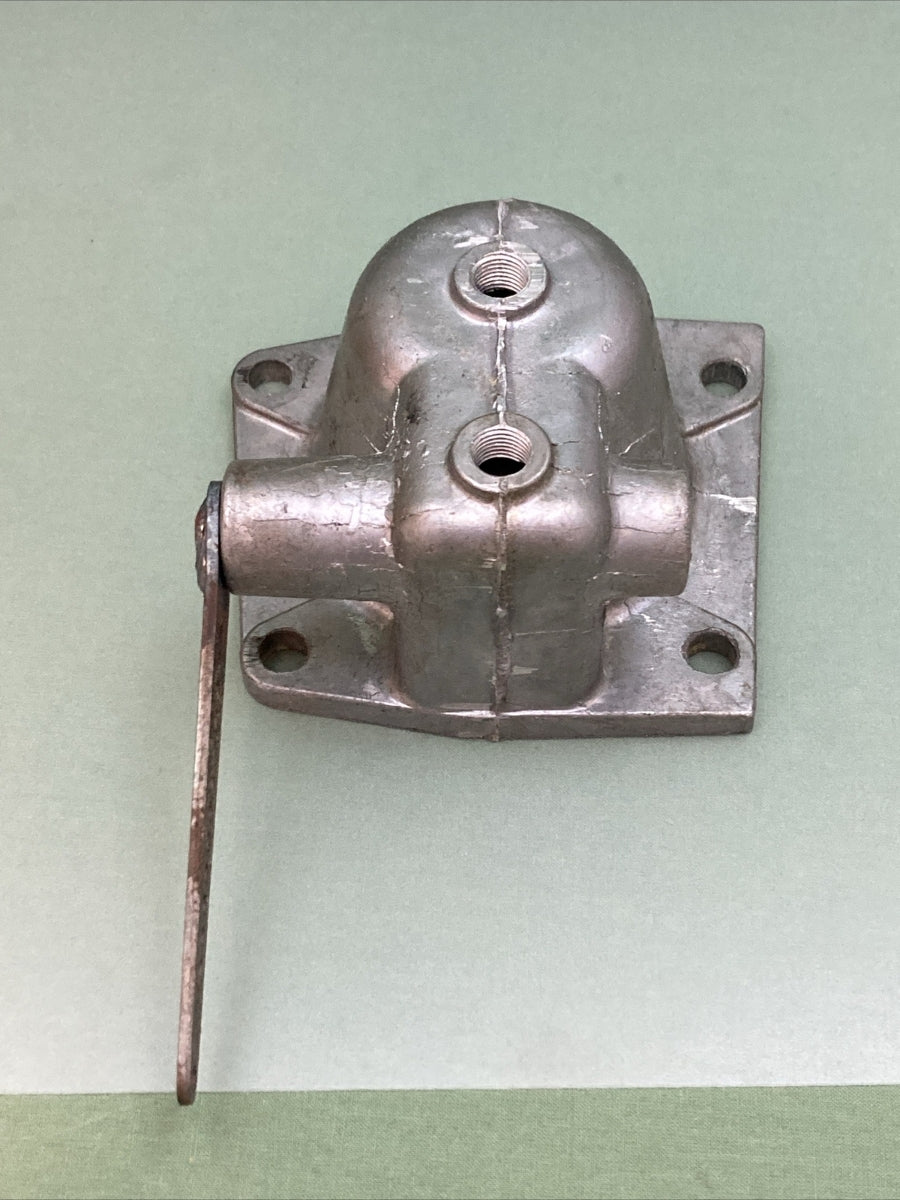 NEW GENUINE WISCONSIN CONTINENTAL TC395S14 HOUSING ASSY GOVERNOR