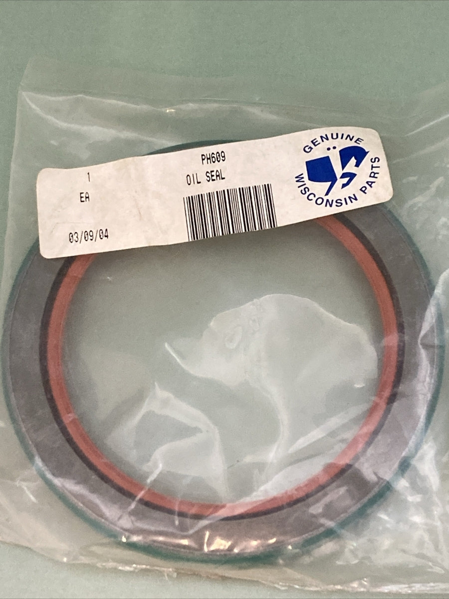 NEW GENUINE WISCONSIN  PH609 SEAL-CR'SHAFT, TAKE OFF END