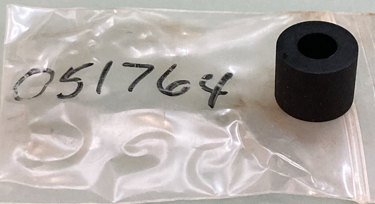 NEW REPLACES BARNES 051764 GROMMET,NEOPRENE,.906″OD